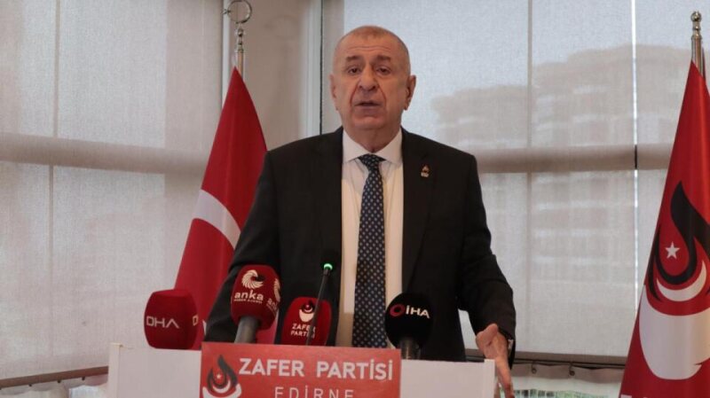 ÜMİT ÖZDAĞ'A İSTANBUL EMNİYET MÜDÜRLÜĞÜ'NDE ÖCALAN'A DAVRANILMADIĞI GİBİ DAVRANILMAMIŞTIR