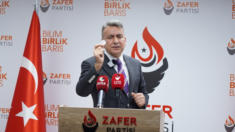 ÜMİT ÖZDAĞ, HERHANGİ BİR SUÇ İŞLEDİĞİ İÇİN DEĞİL, MUHALİF BİR SİYASİ FİGÜR OLDUĞU İÇİN CEZAEVİNDEDİR